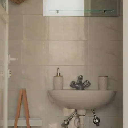 Apartment Serendipity *